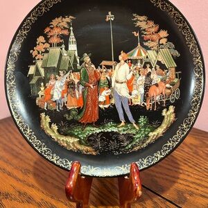 Palekh Decorative Plate with Medieval Scene